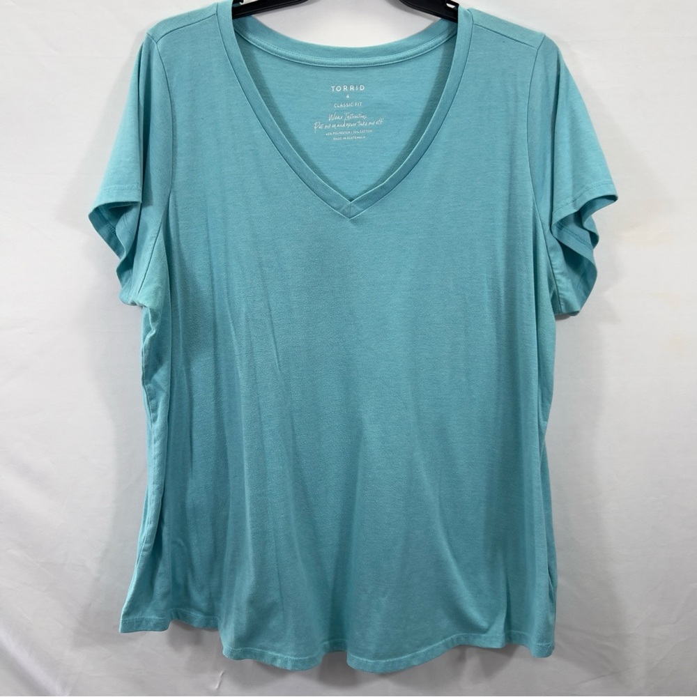 Torrid Women's Teal V-Neck Short Sleeve Tee 0877